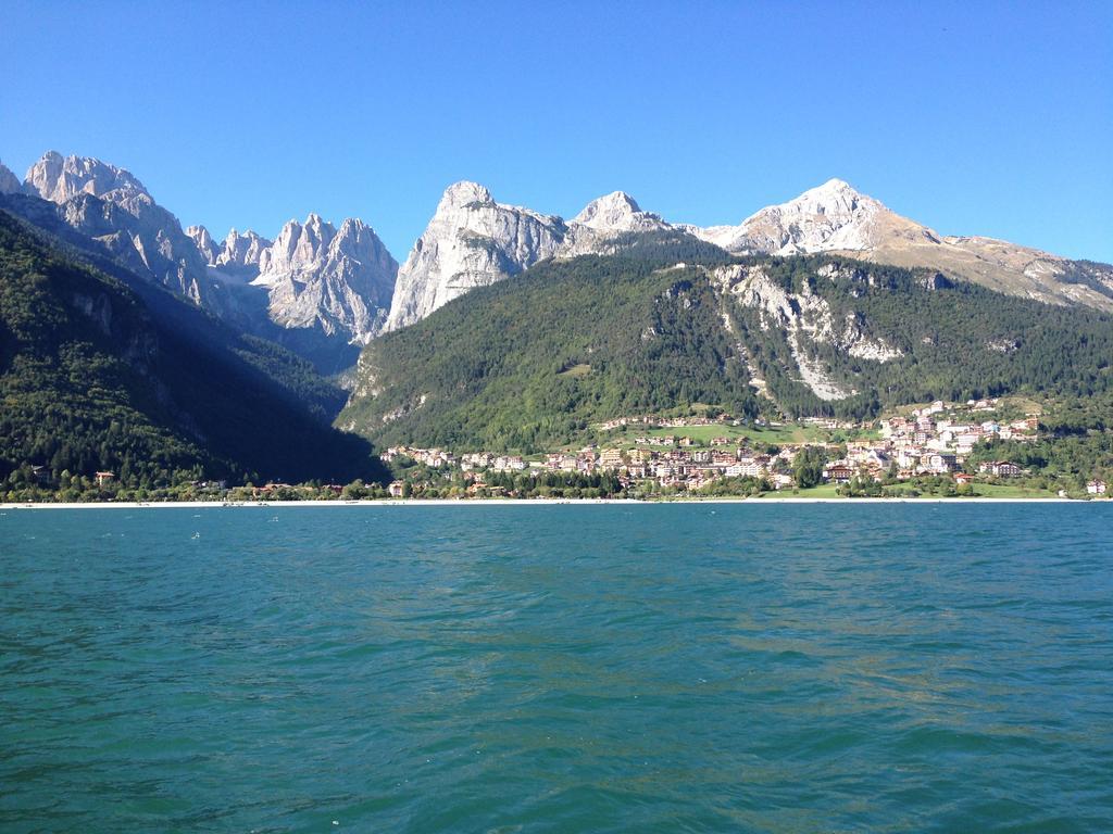 Villa Ginestra Molveno Ruang foto