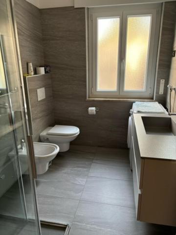 Villa Ginestra Molveno Bagian luar foto