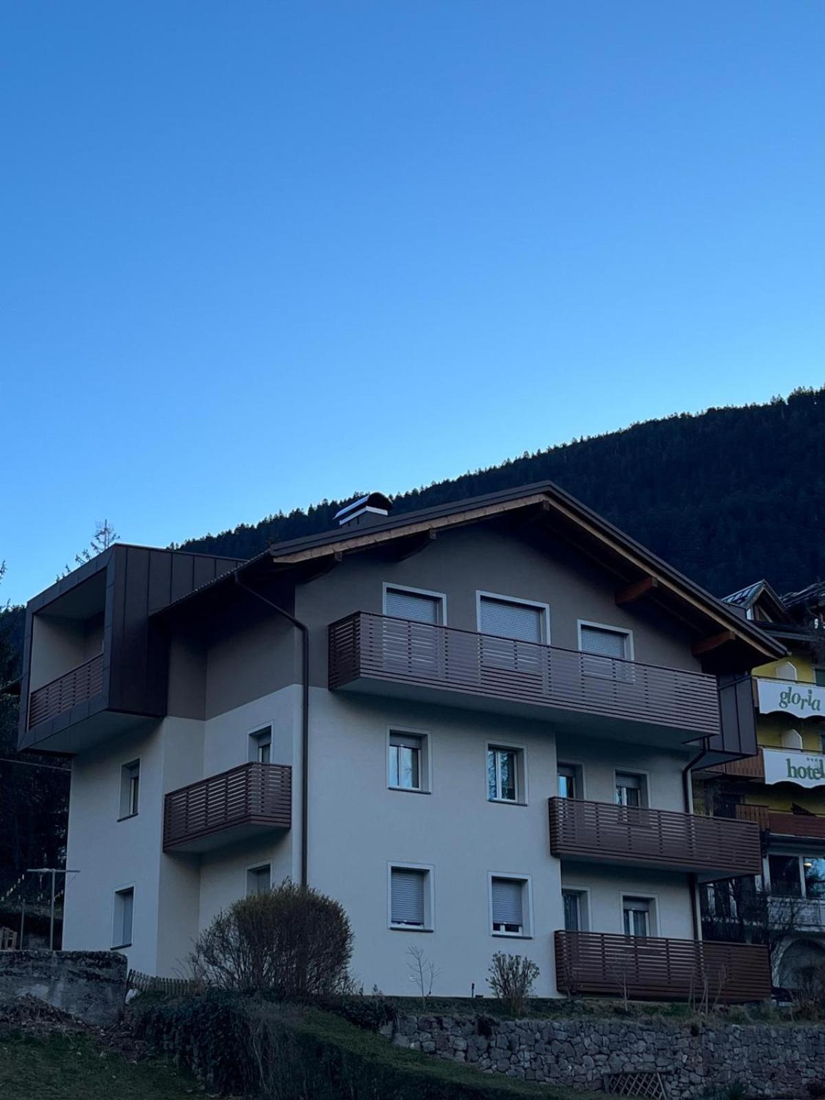 Villa Ginestra Molveno Bagian luar foto