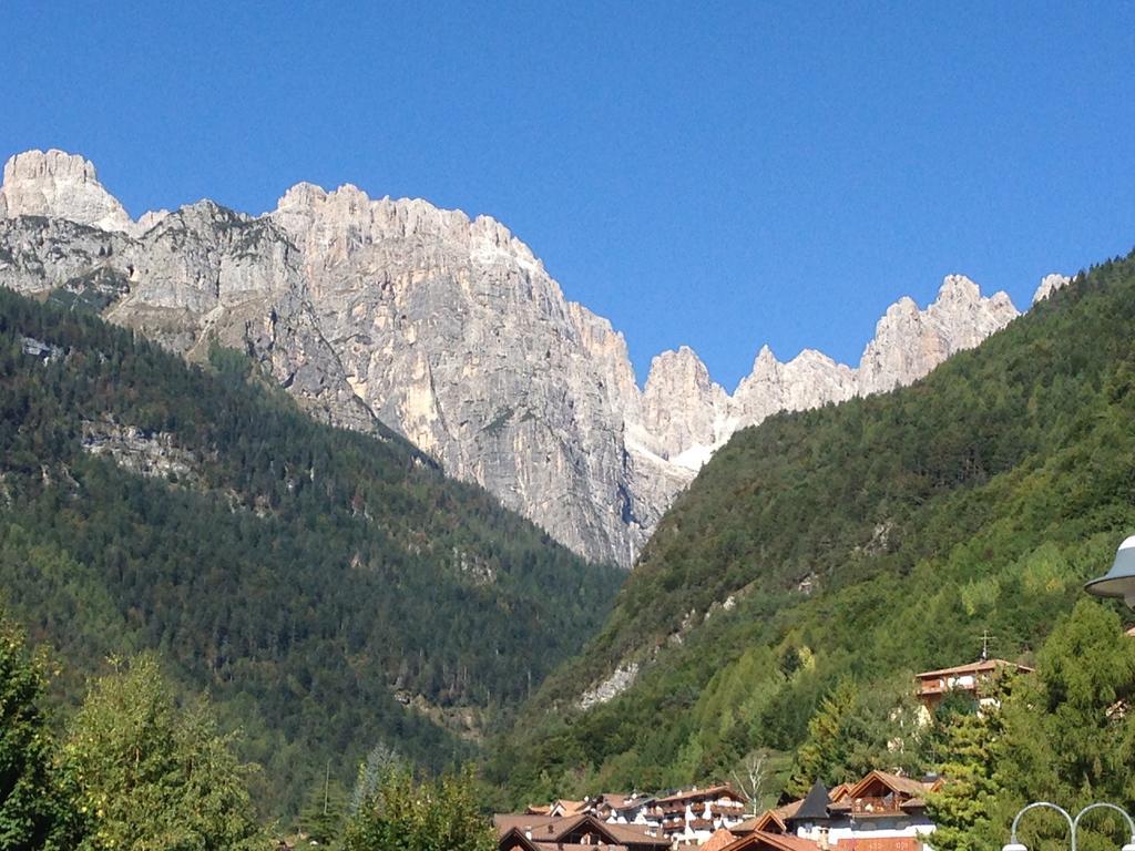 Villa Ginestra Molveno Ruang foto